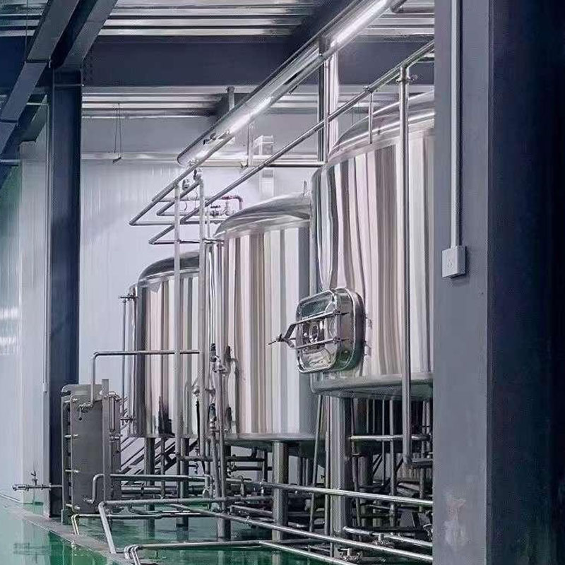 绿春精酿啤酒设备